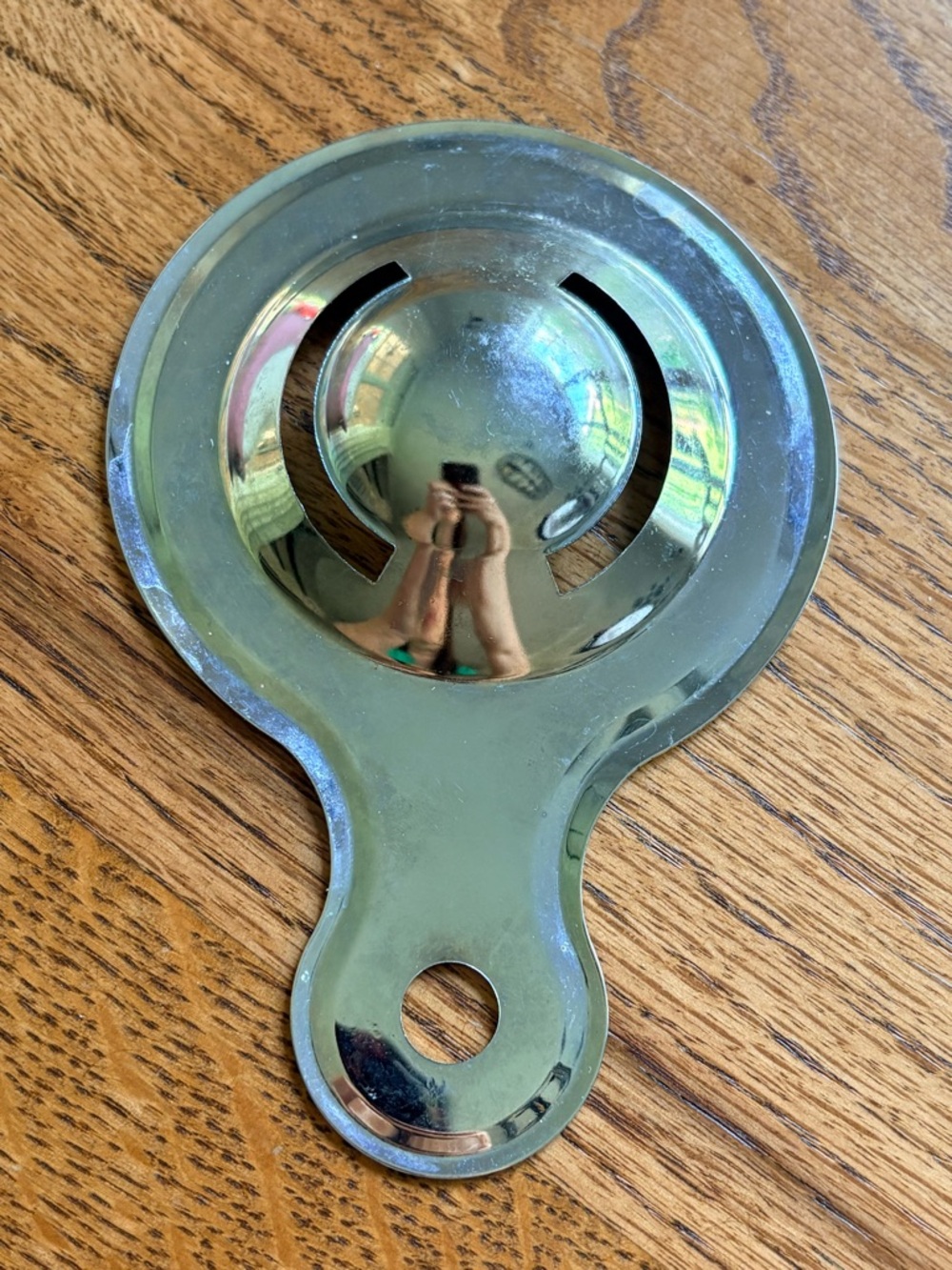 Vintage Metal Egg Separator with Handle - Picture 8 of 9